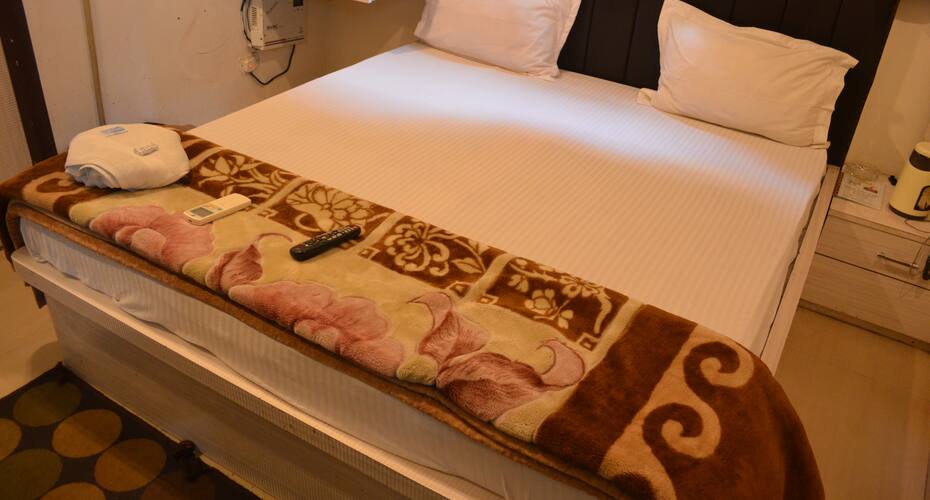 Hotel Just9 Inn, Lucknow 4